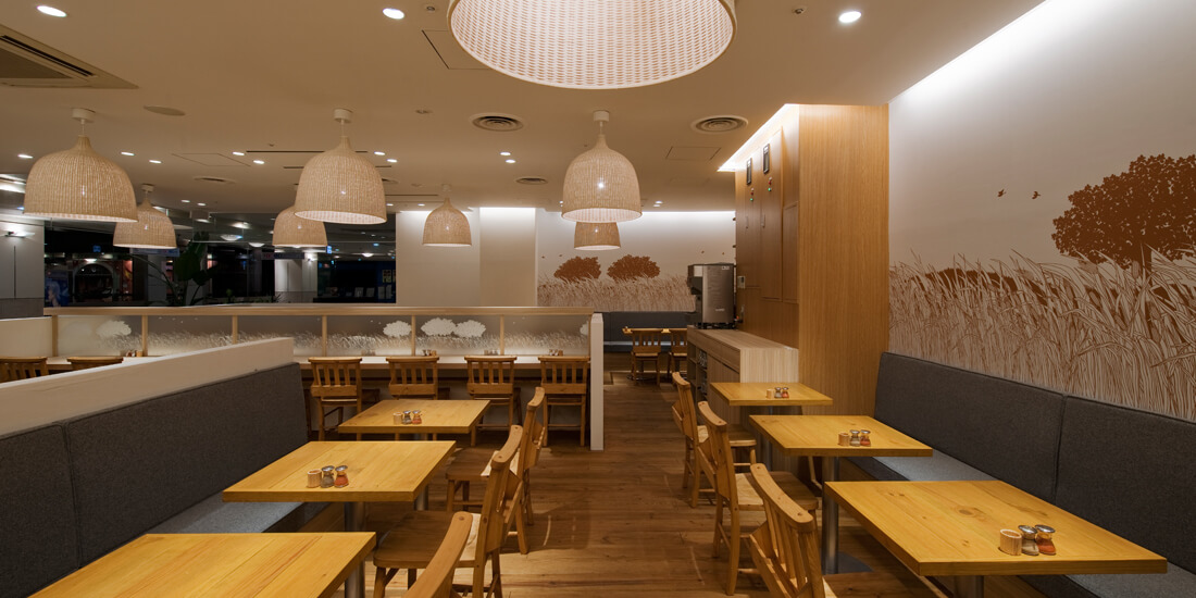 こなな ルミネ池袋店 外観･内観