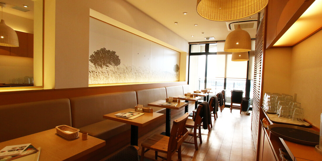 こなな マリンピア神戸店 外観･内観