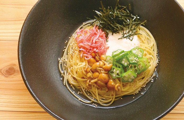 おくら、なめこ、とろろのねばとろ