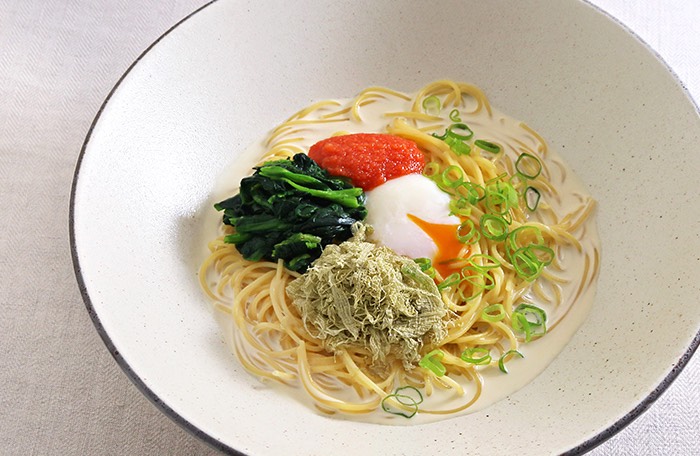 明太子とほうれん草の豆乳カルボナーラ