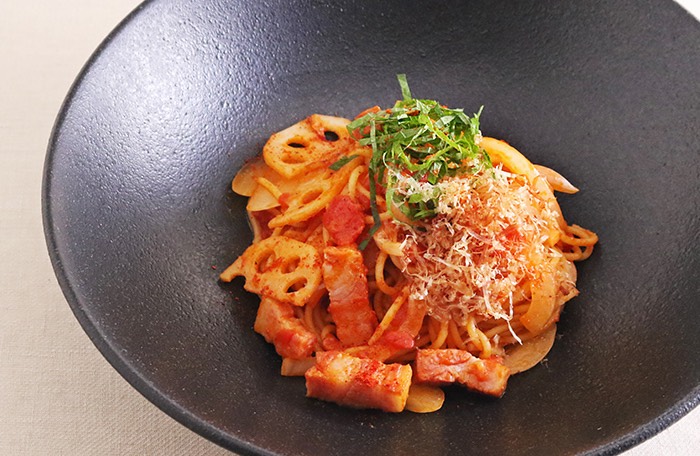 蓮根とベーコンの味噌だしナポリタン